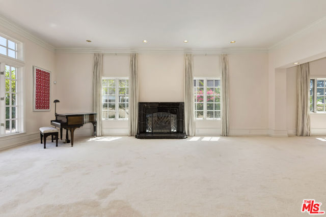 Drew Fenton | 2222 Canyonback Road Los Angeles CA | MLS: 7400788