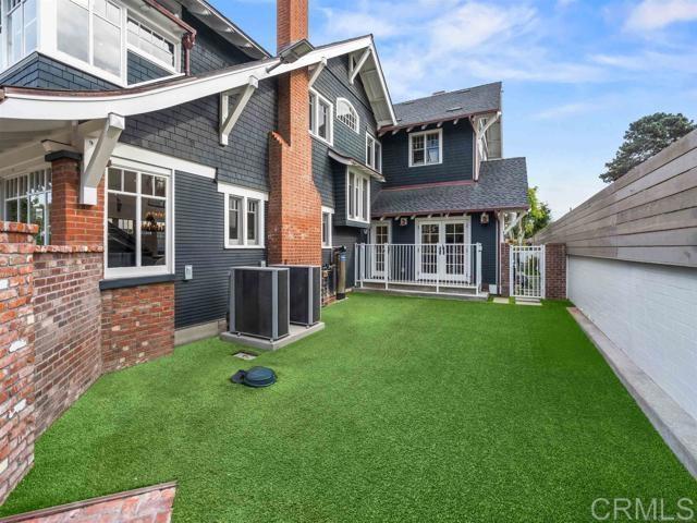 Detail Gallery Image 41 of 54 For 1027 G Ave, Coronado,  CA 92118 - 5 Beds | 3/1 Baths