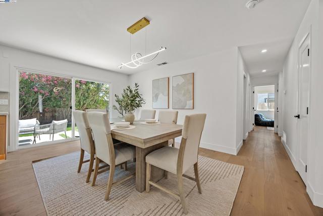 3156 San Joaquin, Union City CA: https://media.crmls.org/mediaz/a843be2b-45d9-45bc-b154-f89d0d6e0d52.jpg