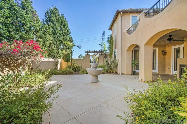 2957 Ranch Gate Rd, Chula Vista CA: https://media.crmls.org/mediaz/a844cc68-6800-435b-b938-1d048619ec5b.jpg