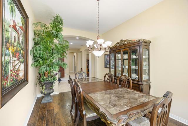 60284 Honeysuckle Street, La Quinta CA: https://media.crmls.org/mediaz/a844ece2-f9c6-4d86-a0e2-8ad6894010bb.jpg