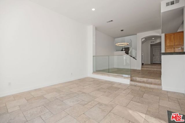 6436 Lunita Road, Malibu CA: https://media.crmls.org/mediaz/a8460310-8cf2-4d2d-a382-24f4cd7bda5a.jpg