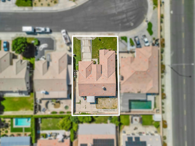 80722 Diamondback Trail, Indio CA: https://media.crmls.org/mediaz/a84682b4-76df-4a6c-992d-cd1bbc5f7ba1.jpg