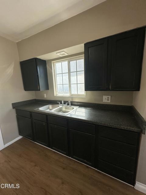 Detail Gallery Image 5 of 12 For 253 Leighton Dr, Ventura,  CA 93001 - 2 Beds | 1 Baths