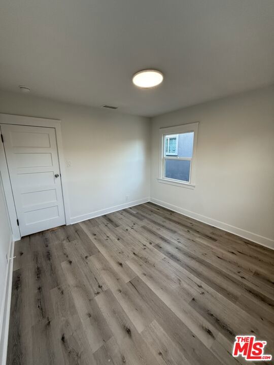 5530 Franklin, Los Angeles CA: https://media.crmls.org/mediaz/a847292e-f546-46b3-a8c0-9d8aacf8c843.jpg