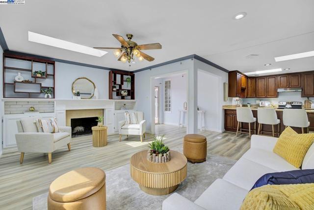Image 18 of 52 For 2567 Bing Ct