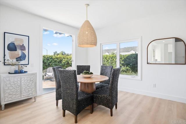 Detail Gallery Image 14 of 49 For 4735 Bryce Circle, Carlsbad,  CA 92008 - 3 Beds | 3 Baths