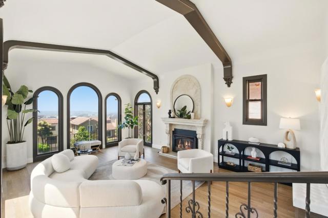 1260 Monterey Boulevard, San Francisco CA: https://media.crmls.org/mediaz/a8489238-7f2b-4ac5-8169-da0100e22f32.jpg