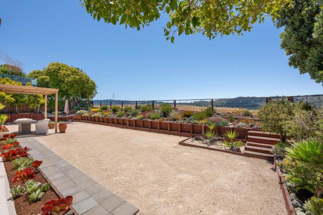 1652 Lexington Avenue, San Mateo CA: https://media.crmls.org/mediaz/a848c148-f2b5-4450-a34d-215854fb3de4.jpg