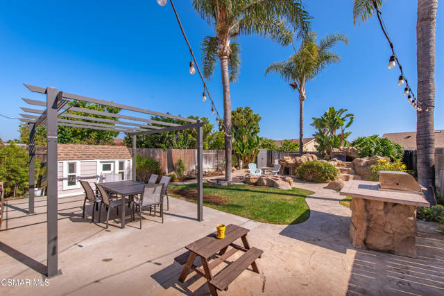 5327 Heather Street, Camarillo CA: https://media.crmls.org/mediaz/a848d02c-5507-4f72-af2e-eb87baa46820.jpg