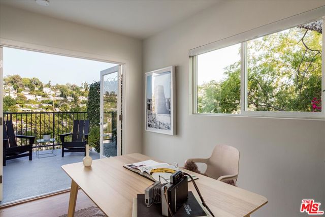 2162 Lyric Avenue, Los Angeles CA: https://media.crmls.org/mediaz/a849c875-a709-4a2f-82d3-1dddc193e529.jpg