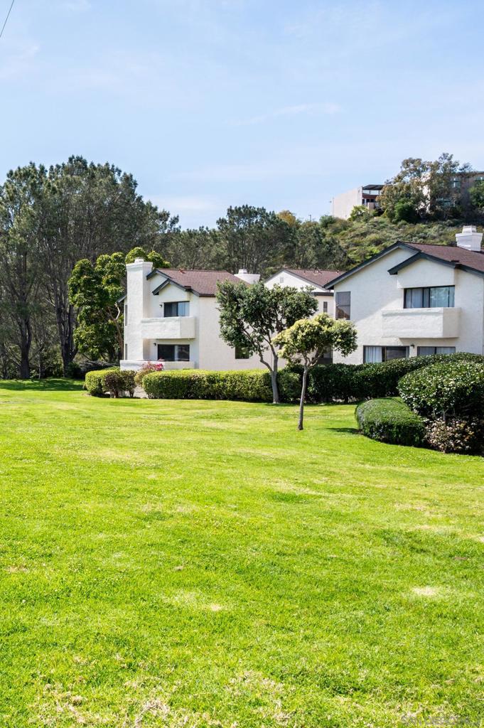 MLS #250037852SD image #30