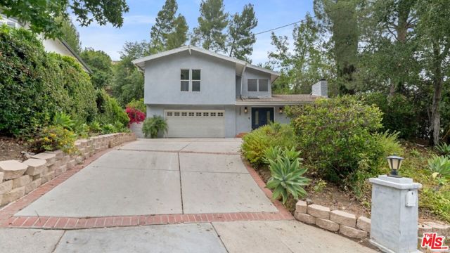 22540 Margarita Drive photo 2