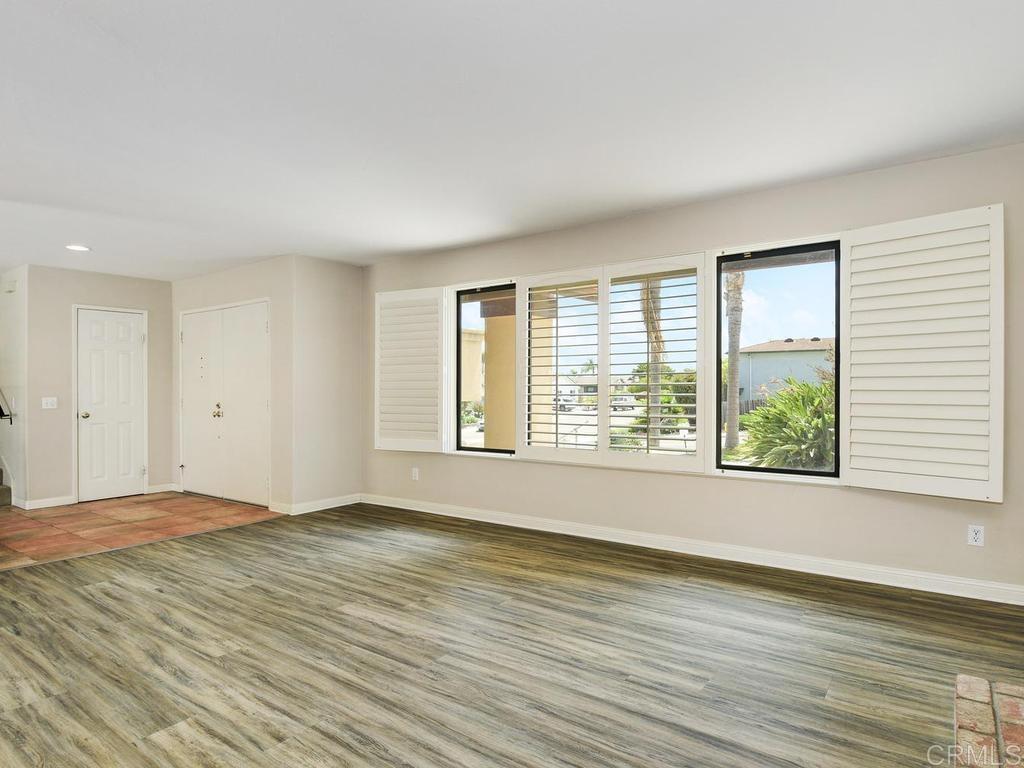4798 Hillside Drive - photo 4
