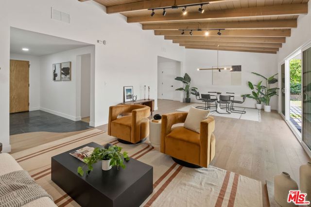 22946 Brenford Street, Woodland Hills CA: https://media.crmls.org/mediaz/a84ad13a-a1f0-479e-ad7b-7e7c25234d7b.jpg