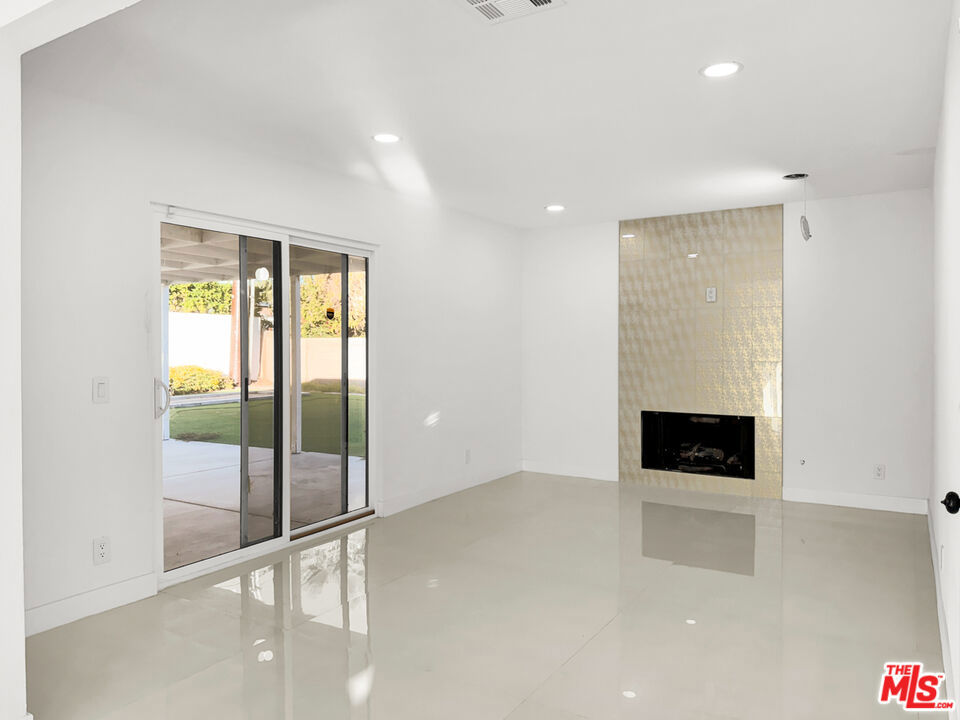 MLS #25617087 image #19