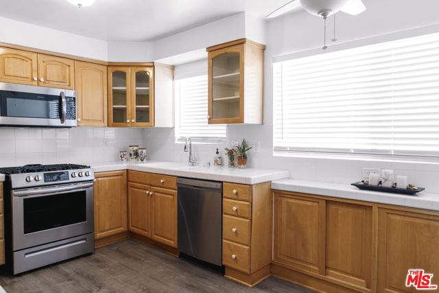 11260 Overland Avenue, 19C photo 6