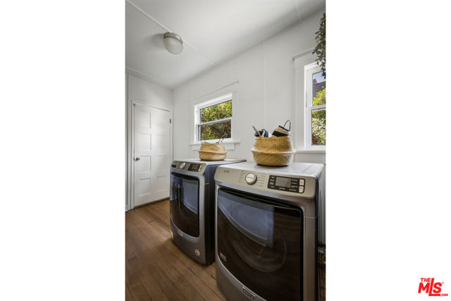 5928 Meridian Street, Los Angeles CA: https://media.crmls.org/mediaz/a84c3302-8661-4ef9-be69-0527ecbc4593.jpg