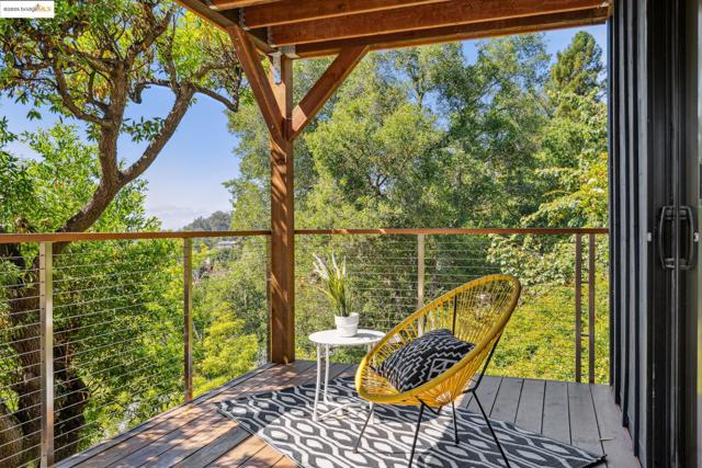 690 PANORAMIC WAY, Berkeley CA: https://media.crmls.org/mediaz/a84c5ebb-136f-46a2-a711-20e5b6a94cd0.jpg