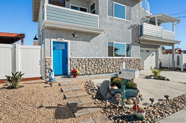 413 Delaware St, Imperial Beach CA: https://media.crmls.org/mediaz/a84ea5fb-3d95-4a5a-9955-2a8f1a77bfb2.jpg