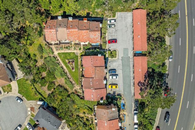 627 Hickey Boulevard, Pacifica CA: https://media.crmls.org/mediaz/a84f5c21-d90a-4f5e-a760-2a961e55445d.jpg