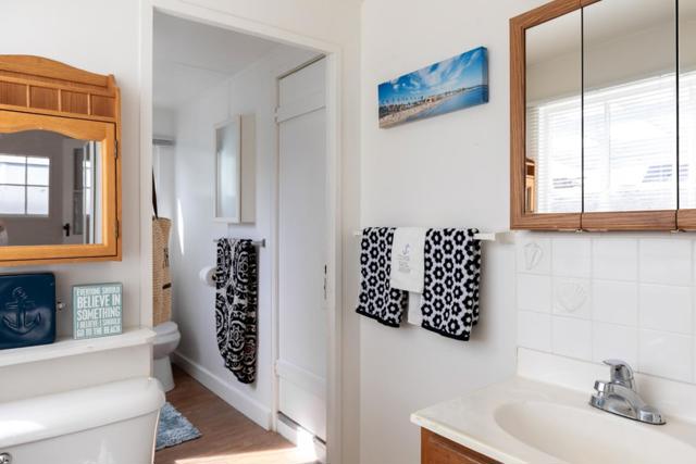 Image 12 of 28 For 222 2nd Avenue