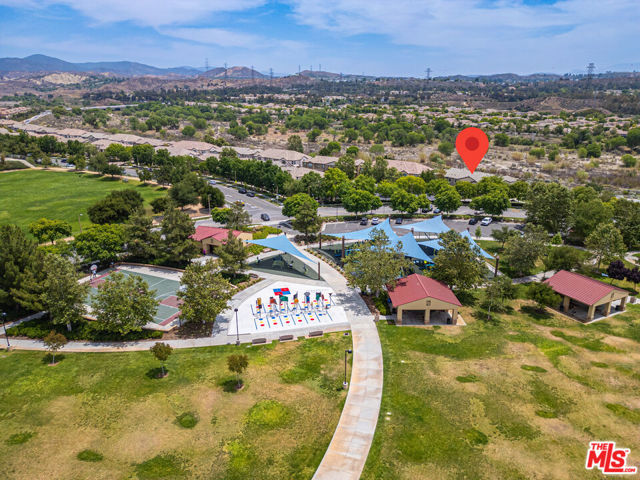28504 Pietro Drive, Valencia CA: https://media.crmls.org/mediaz/a8505aef-66b1-48e0-ad6d-e98910a66e19.jpg
