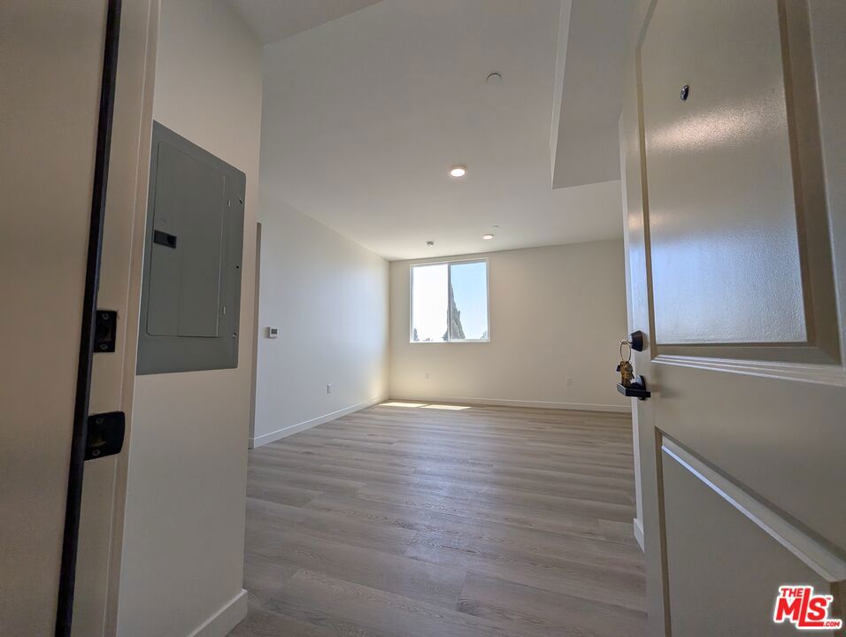 MLS #26871793 image #15