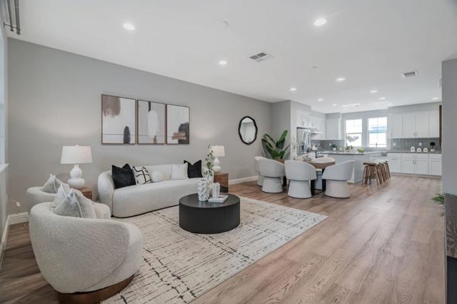 285 Wild Rose Way, Milpitas CA: https://media.crmls.org/mediaz/a850aecb-c1ae-4217-8305-70ffe5fc12be.jpg