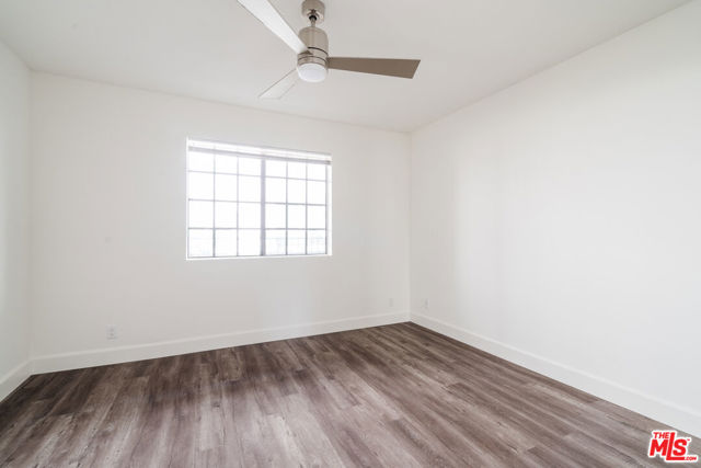 246 N Coronado Street, Los Angeles CA: https://media.crmls.org/mediaz/a850beb7-29c2-40ff-8cac-6231656ab4af.jpg