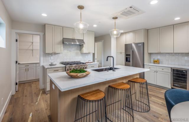 Details for 3675 Paul Jones Ave, San Diego, CA 92117