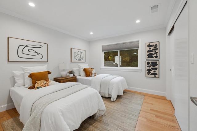 243 Selby Lane, Atherton CA: https://media.crmls.org/mediaz/a8522446-cc49-4dc7-b15c-4b133f1c0b6f.jpg