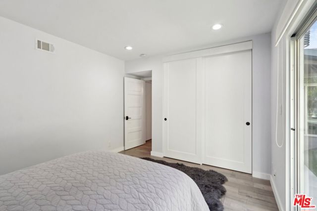 15539 Hamner Drive, Los Angeles CA: https://media.crmls.org/mediaz/a8528862-b1a0-47e5-8815-3f160418cf15.jpg