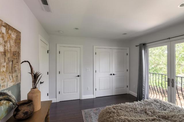 475 Fir Lane, Los Altos CA: https://media.crmls.org/mediaz/a852dc7d-ee9f-48bd-bc1a-f3a83f50213d.jpg