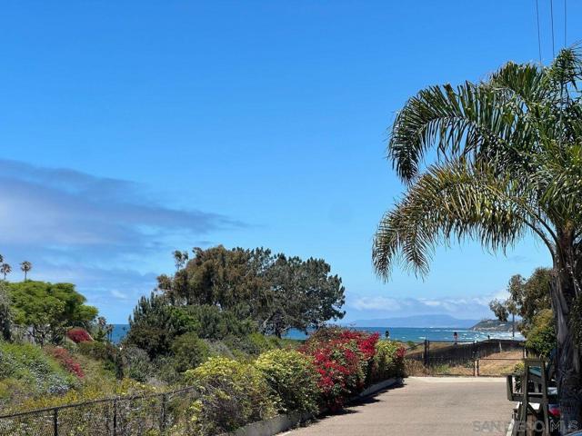 517 N Cedros, Solana Beach CA: https://media.crmls.org/mediaz/a852e9d0-c85e-4097-8eea-b42d97b33e25.jpg