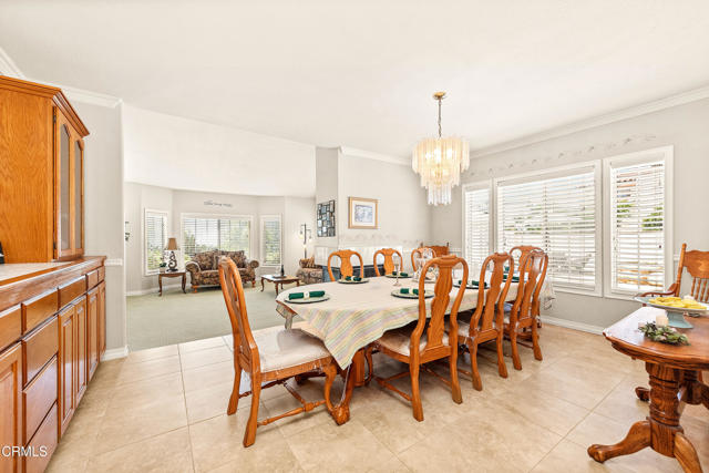2210 Via Loma, Camarillo CA: https://media.crmls.org/mediaz/a852f267-af4a-475e-8552-f0d2995b8ada.jpg