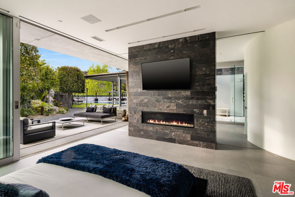 MLS #25531357 image #17