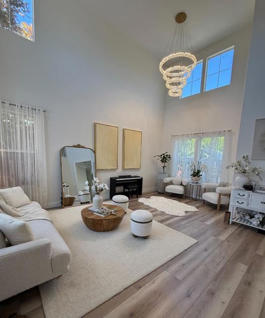 498 Esplanade Lane, San Jose CA: https://media.crmls.org/mediaz/a8542243-963d-4844-b4b3-b51ca5342771.jpg