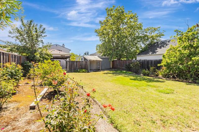 2643 Garfield Street, San Mateo CA: https://media.crmls.org/mediaz/a8564976-64bf-4666-82b7-4643311cc29e.jpg
