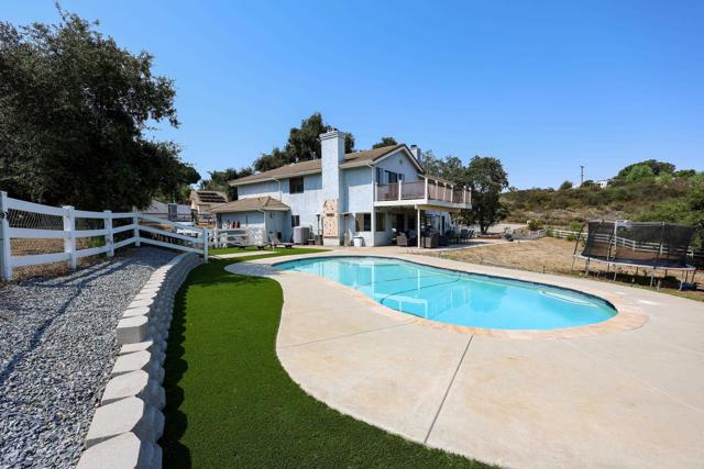 Detail Gallery Image 33 of 39 For 2129 Avenida Del Cielo, Alpine,  CA 91901 - 4 Beds | 2/1 Baths