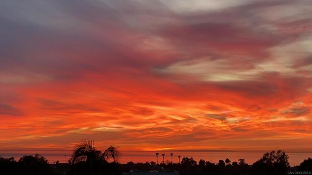 1711 Burgundy Rd., Encinitas CA: https://media.crmls.org/mediaz/a856f0b5-8acb-4877-9d0a-d116d3ee5296.jpg