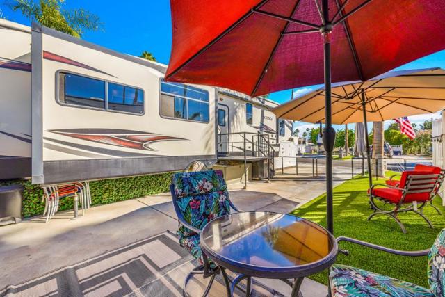 69411 Ramon Road, Cathedral City CA: https://media.crmls.org/mediaz/a8592dc3-4349-47c2-b486-a065bfadf816.jpg