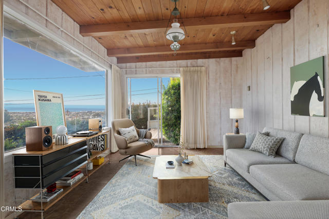 Detail Gallery Image 24 of 59 For 329 Mariposa Dr, Ventura,  CA 93001 - 4 Beds | 3 Baths