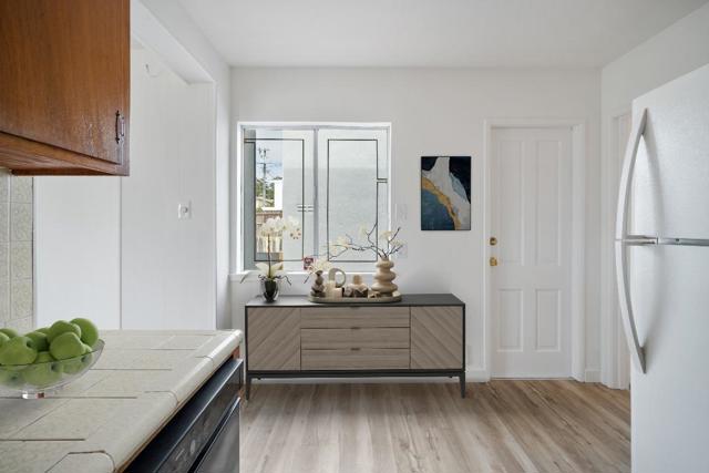 58 N Mayfair Avenue, Daly City CA: https://media.crmls.org/mediaz/a85a6f7d-8039-4709-b082-96ac78c8bbe7.jpg