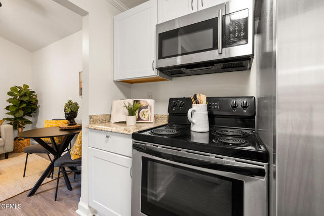Detail Gallery Image 6 of 20 For 7890 E Spring St 13j,  Long Beach,  CA 90815 - 2 Beds | 1 Baths