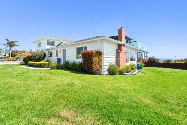 102 32nd Avenue, Santa Cruz CA: https://media.crmls.org/mediaz/a85cdb58-e193-42de-9e97-0b4b73779b08.jpg
