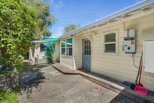 495 Bird Avenue, Los Gatos CA: https://media.crmls.org/mediaz/a85d47b8-8492-4d7d-af66-99c27be08711.jpg