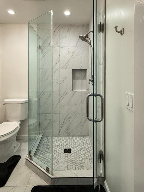 1409 Laurel Street, Menlo Park CA: https://media.crmls.org/mediaz/a85e8471-9b6b-4be9-b08c-2147a110c739.jpg