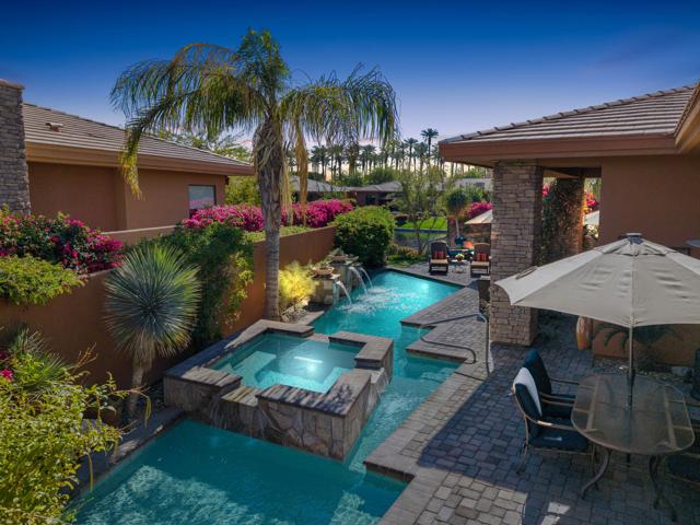 50240 Via Amante, La Quinta CA: https://media.crmls.org/mediaz/a85f0c60-acaa-4bc8-9876-4a23b3997206.jpg