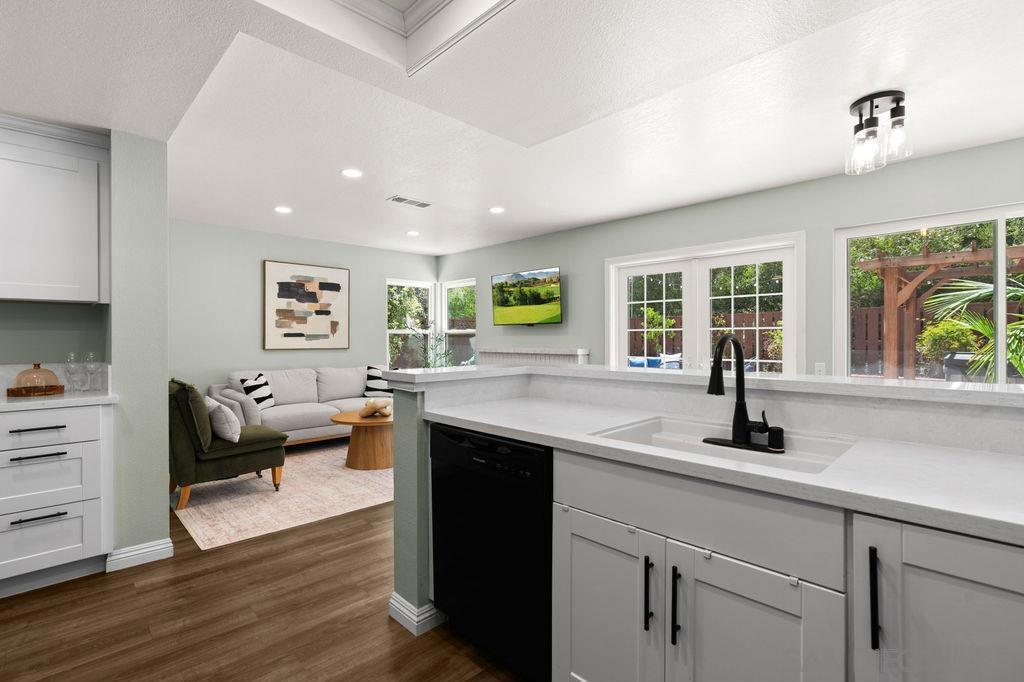 12666 Futura St. - photo 13